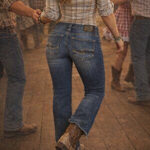 Silver Women's Jeans Zac 36/26 Blue Denim Distressed 2 Back Left Pockets Cotton